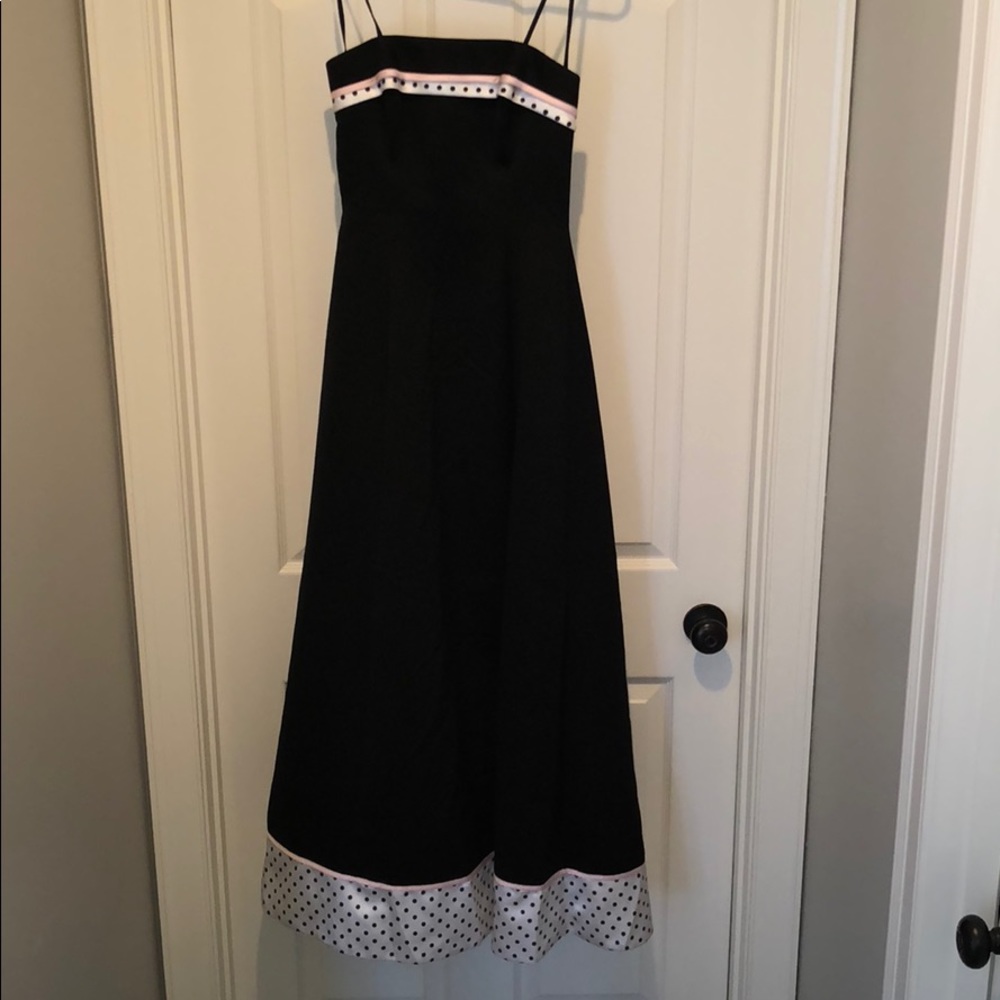 Sweet Urban Girl Prom / gown